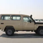 Toyota Land Cruiser LC78 2026 Model 4.0L V6 Manual - GCC Specs - Beige/Grey - Thumbnail 5