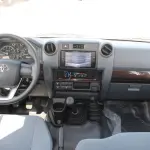 Toyota Land Cruiser LC78 2026 Model 4.0L V6 Manual - GCC Specs - Beige/Grey - Thumbnail 9
