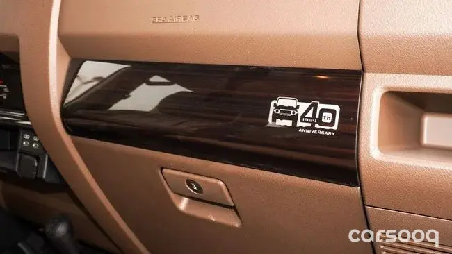 تويوتا لاند كروزر LC76 مصندق فئة LX موديل 2026 محرك 4.0L V6 مانيوال - أبيض/تان - Photo 11