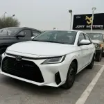 Toyota Yaris E 1.5L 2026 Model - GCC Specs - White/Black - Thumbnail 3