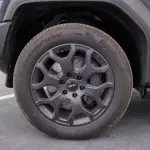 BYD Leopard 2025 Standard 1.5T PHEV - Grey/Beige - Thumbnail 13