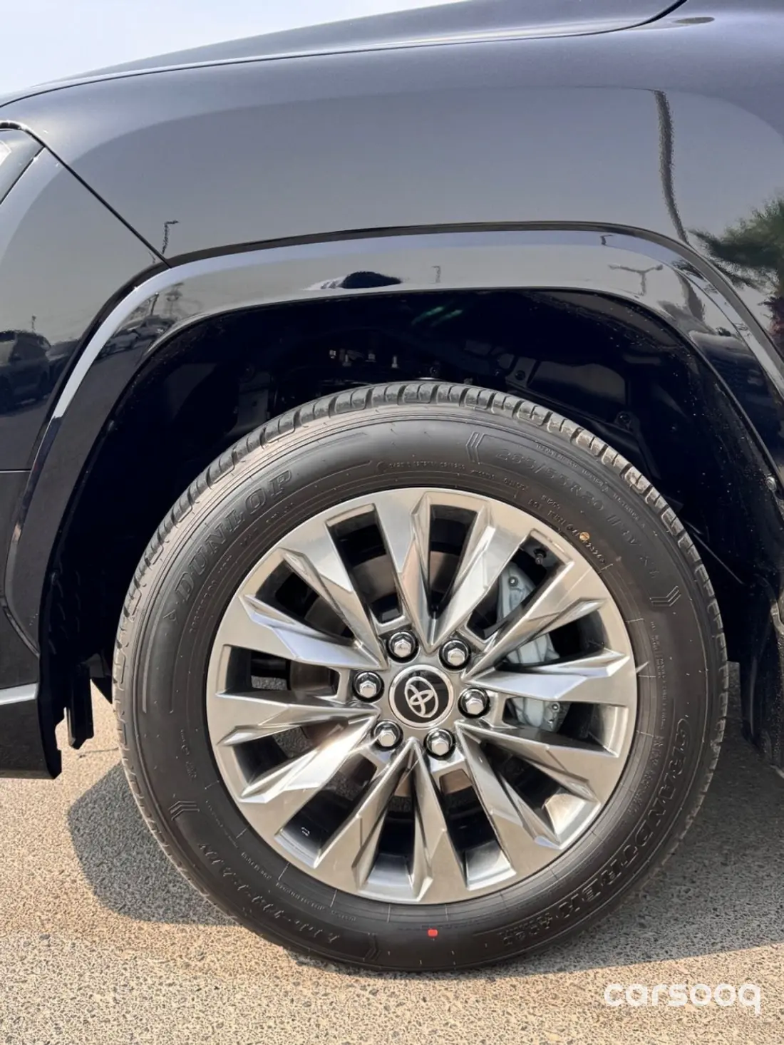 Toyota Land Cruiser VXR 2026 Model 3.5L GCC Specs - Black/Red - Photo 10