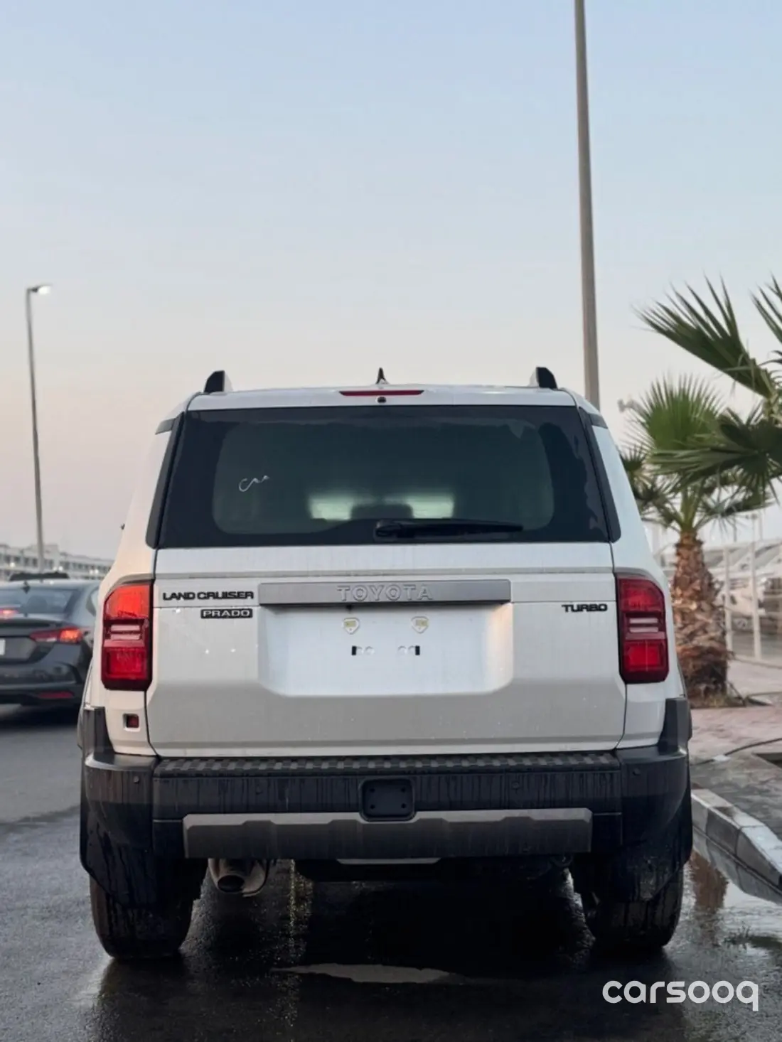 تويوتا لاند كروزر برادو GXR موديل 2025 محرك 2.4L توربو - أبيض/أسود - Photo 3