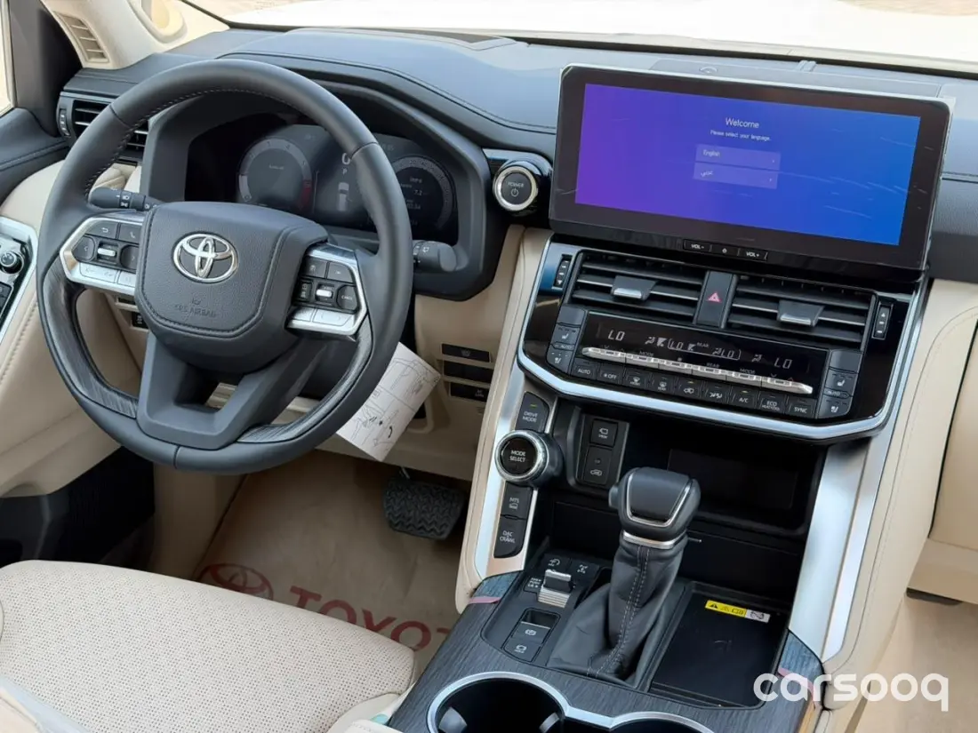 Toyota Land Cruiser VXR HEV 2026 Model 3.5L - GCC Specs - White/Beige For Export in Dubai - Photo 14