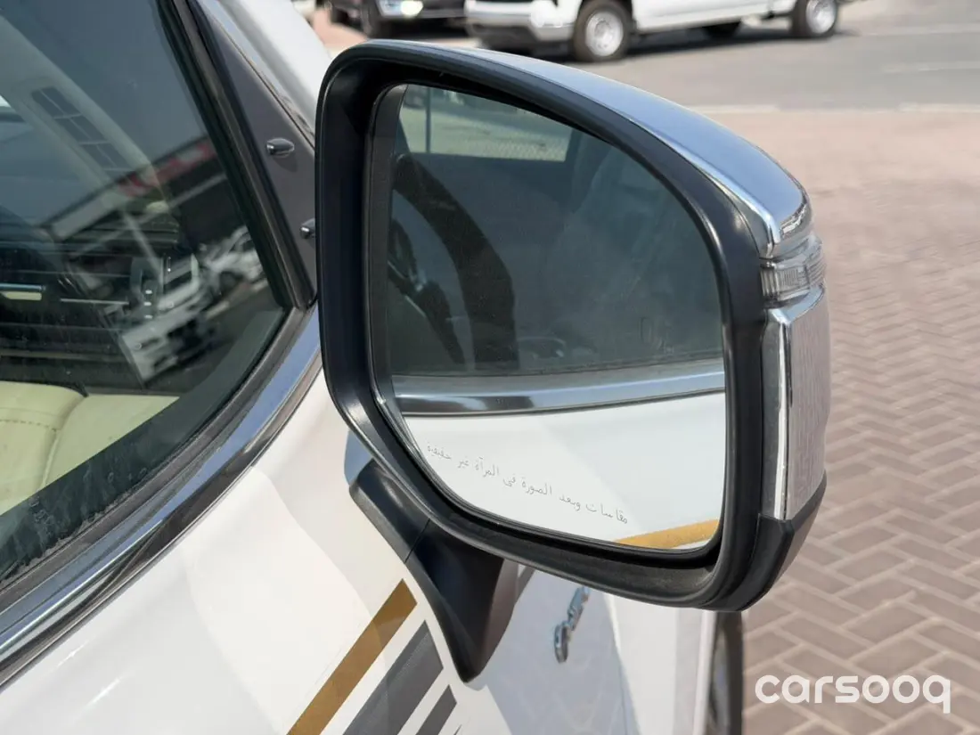 Toyota Land Cruiser VXR HEV 2026 Model 3.5L - GCC Specs - White/Beige For Export in Dubai - Photo 28