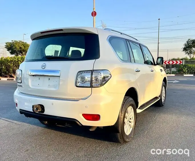 Nissan Patrol Platinum 4.0L V6 2019 - GCC Specs - White/Red - Photo 5