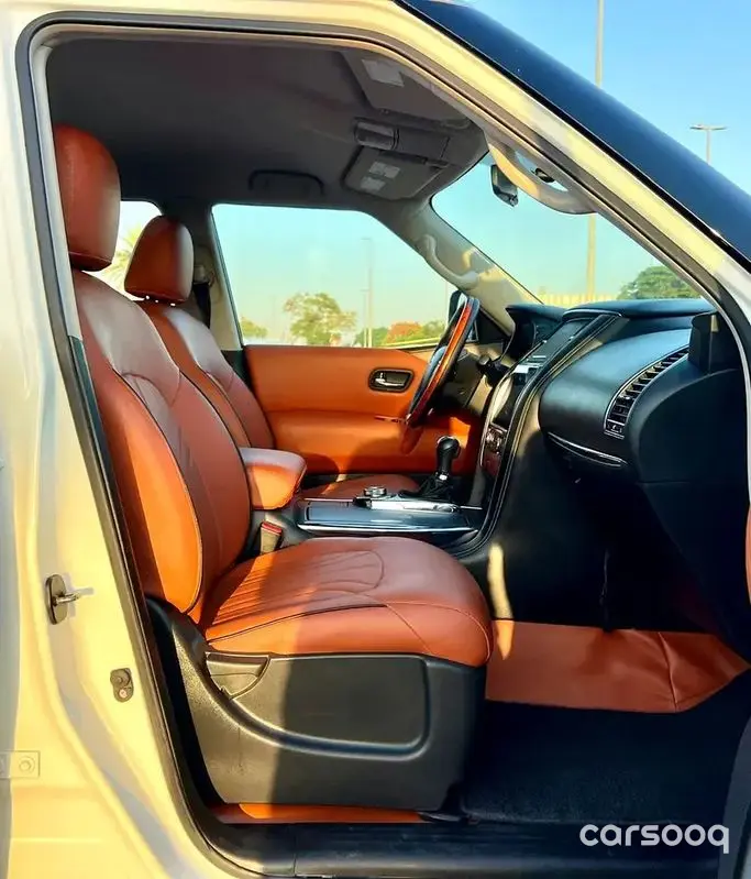 Nissan Patrol Platinum 4.0L V6 2019 - GCC Specs - White/Red - Photo 18
