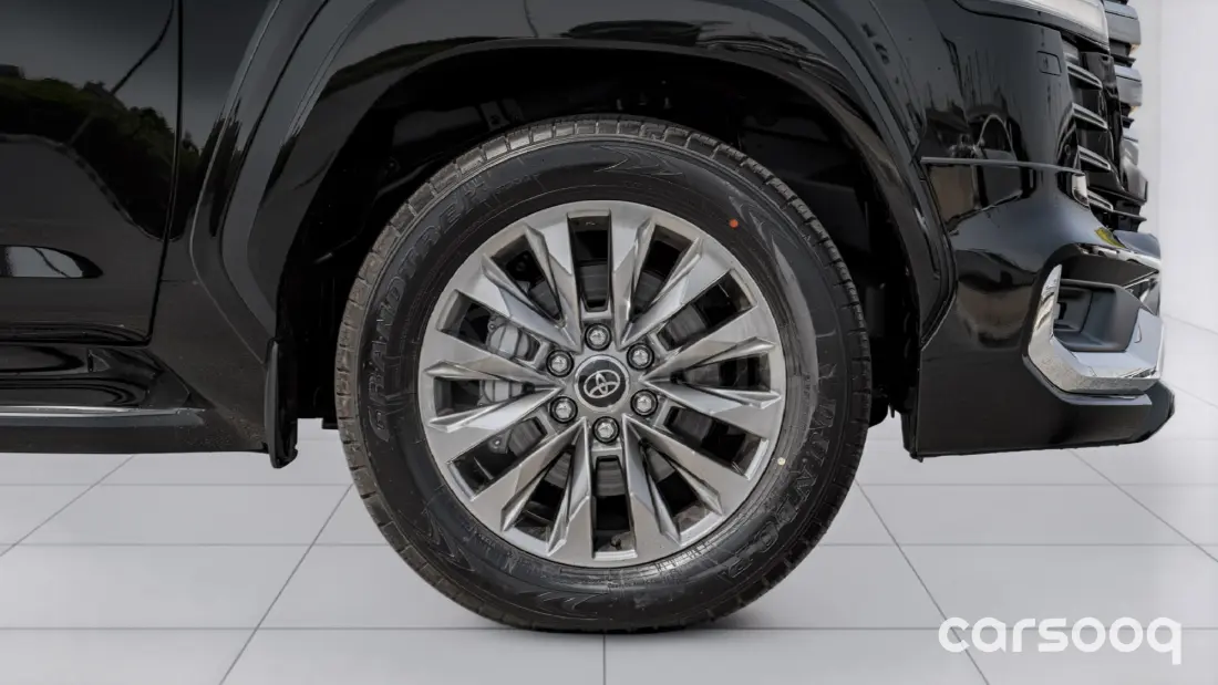 Toyota Land Cruiser 300 ZX (RHD) 3.3L Twin-Turbo Diesel 2026 - Black/Beige - Photo 6