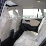 Toyota RAV4 XLE 2.0L 2026 - GCC Specs - Black/Beige - Thumbnail 7