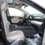 Toyota RAV4 XLE 2.0L 2026 - GCC Specs - Black/Beige - Thumbnail 11