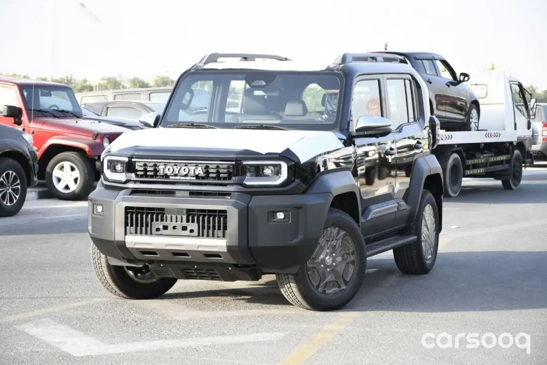 2027 Toyota FJ Cruiser 2.7L - GCC Specs - Black/Black - Photo 1