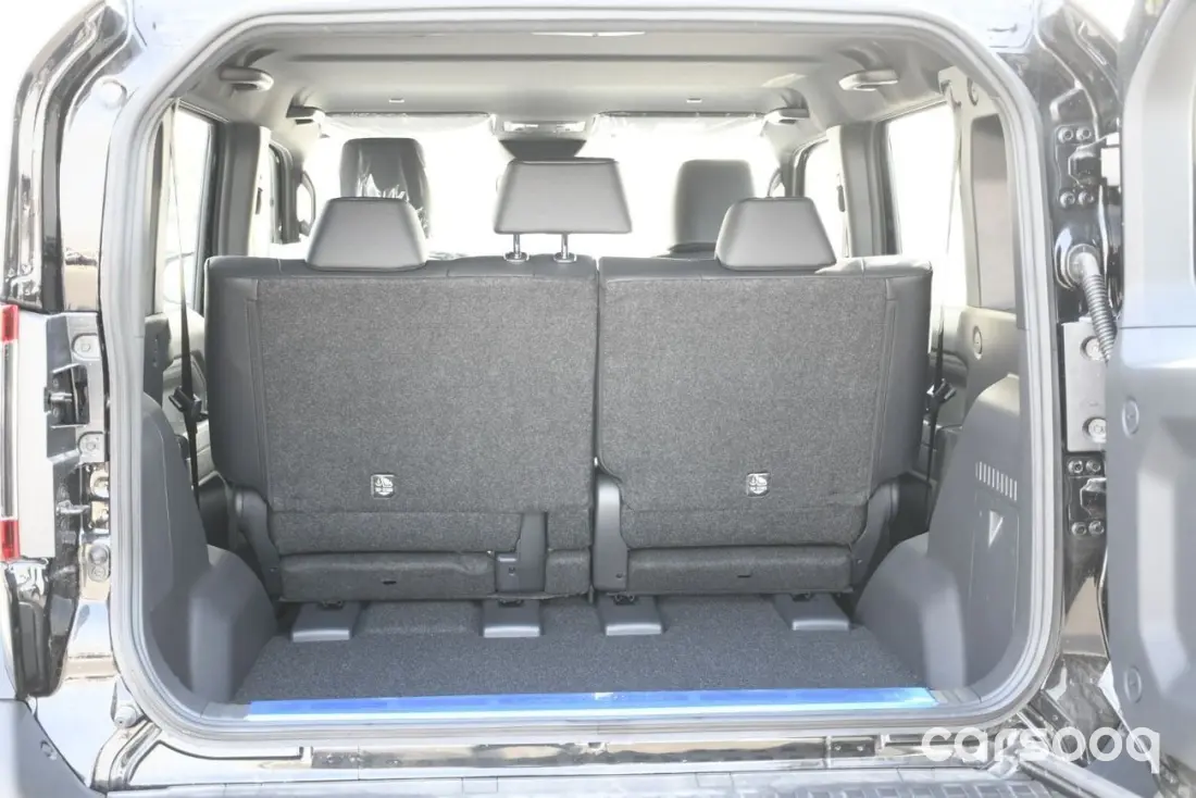 2027 Toyota FJ Cruiser 2.7L - GCC Specs - Black/Black - Photo 13