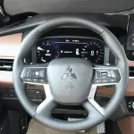 Mitsubishi Outlander P-Line 2.5L 2026 - GCC Specs - Black/Brown - Thumbnail 6