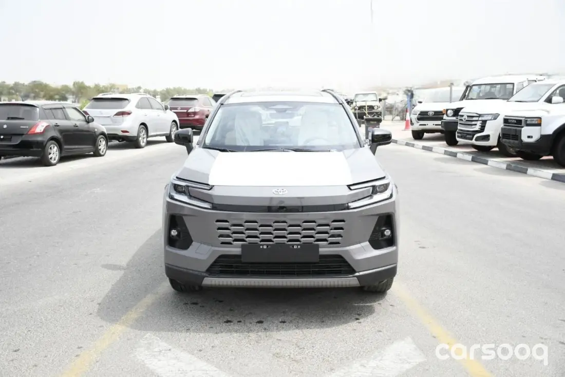 Toyota RAV4 Limited 2.5L Hybrid 2026 Model - GCC Specs - Silver/Beige - Photo 2