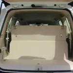 Toyota Land Cruiser 300 GXR-G 3.5L 2025 Model - GCC Specs - White/Beige - Thumbnail 19