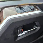 Toyota Granvia Premium 2.8L Turbo Diesel 2025 - GCC Specs - Black/Black - Thumbnail 10