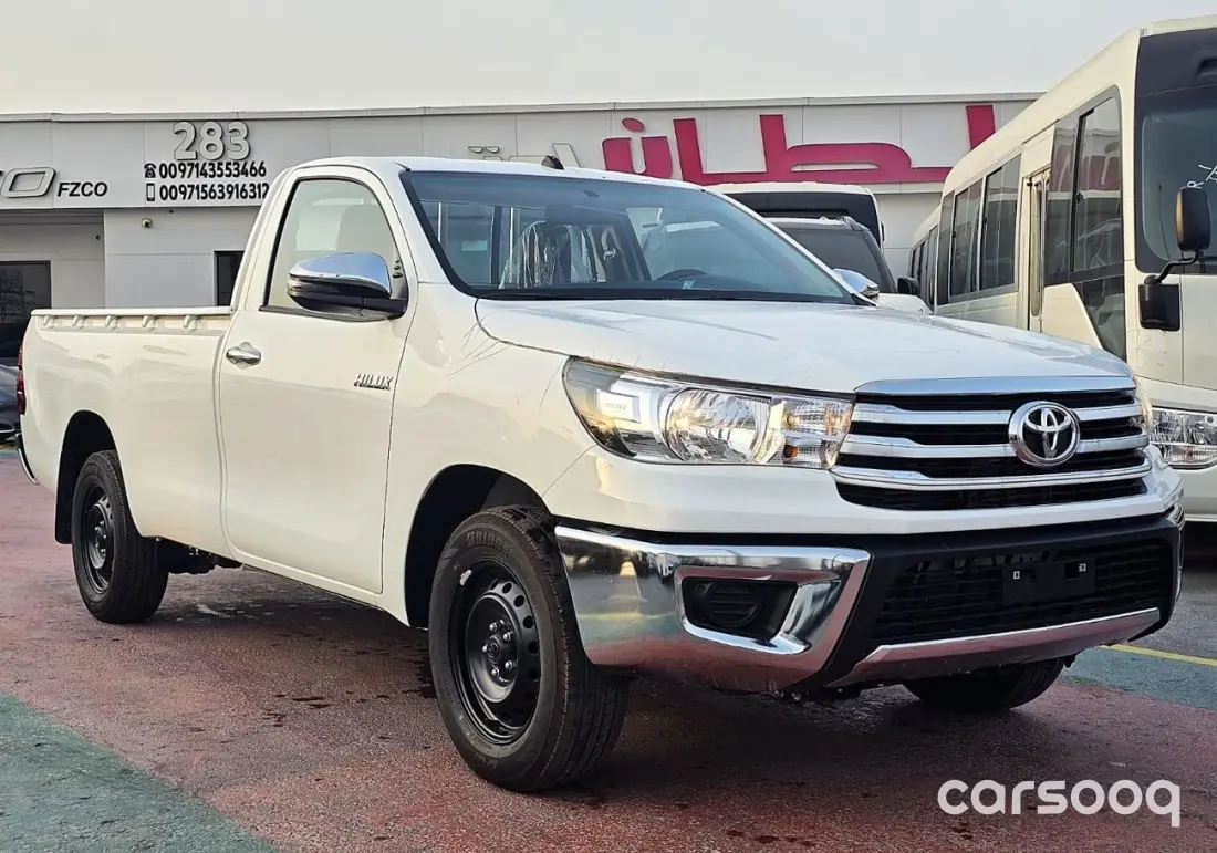 Toyota Hilux Single Cab 2.4L Turbo Diesel 2026 - GCC Specs - White/Black - Photo 3