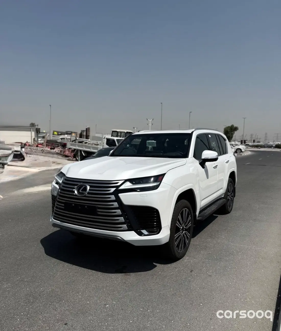 Lexus LX700h Signature 3.5L Hybrid 2026 - GCC Specs - White/Black - Photo 1