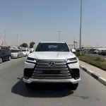 Lexus LX700h Signature 3.5L Hybrid 2026 - GCC Specs - White/Black - Thumbnail 2
