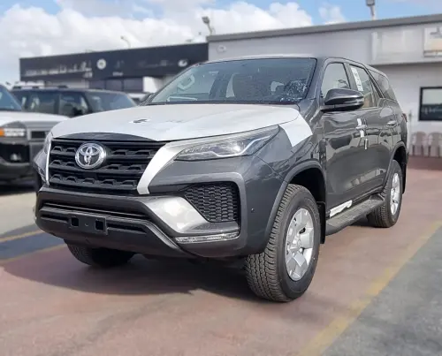 Toyota Fortuner 2.4L Diesel  2026 Model Year White Color For Export in Dubai
