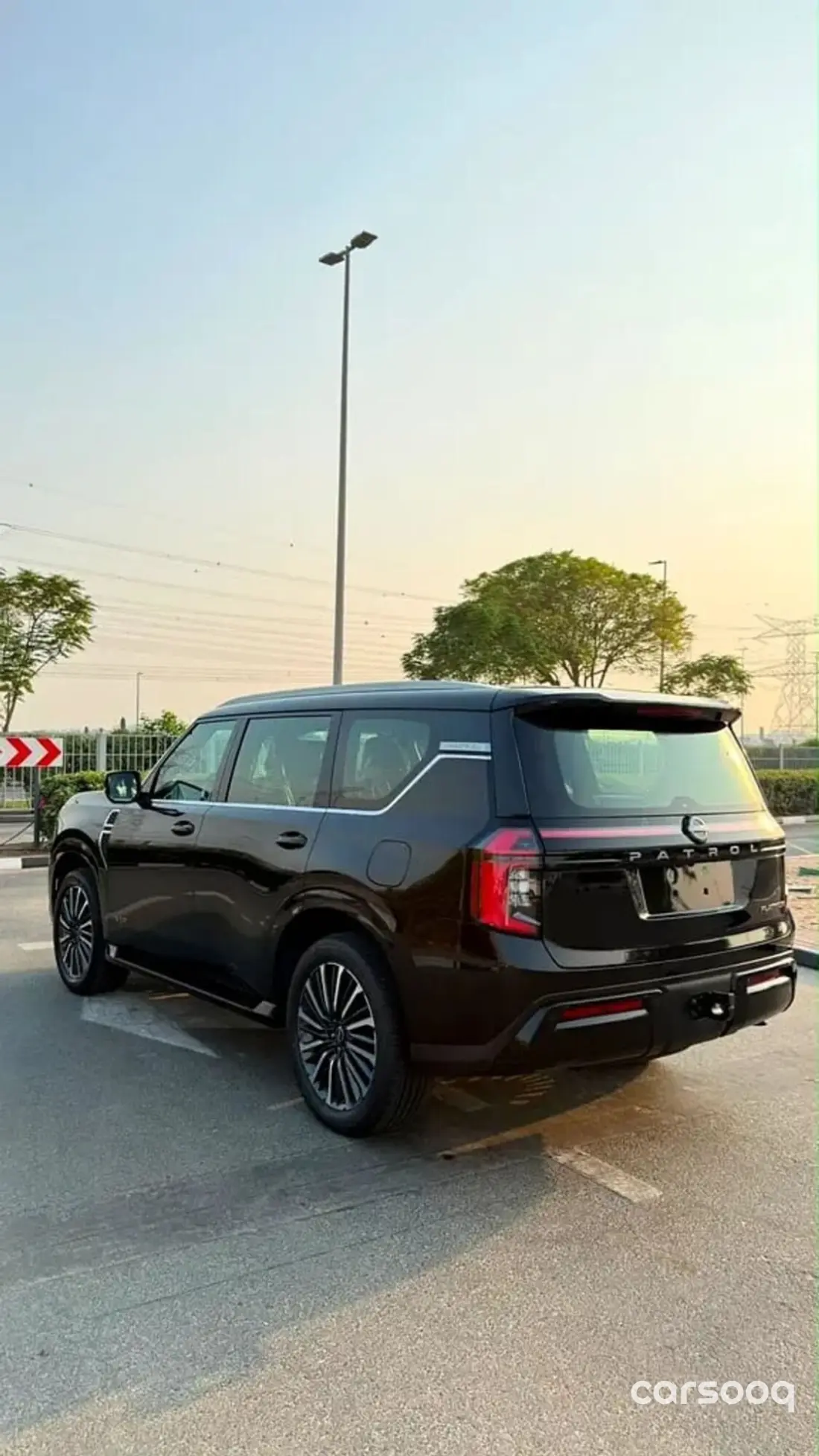 Nissan Patrol Platinum 3.5L Twin-Turbo 2025 - GCC Specs - Black/Red - Photo 5