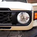 تويوتا لاند كروزر LC71 هارد طوب محرك 4.0L V6 موديل 2026 - بيج/بني للتصدير في دبي - Thumbnail 12