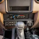 تويوتا لاند كروزر LC71 هارد طوب محرك 4.0L V6 موديل 2026 - بيج/بني للتصدير في دبي - Thumbnail 20