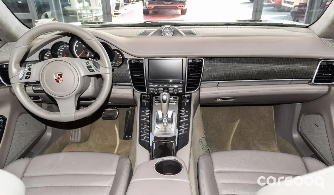Porsche Panamera Turbo Fab Design 4.8L V8 2010 Model - White/Grey - Photo 6