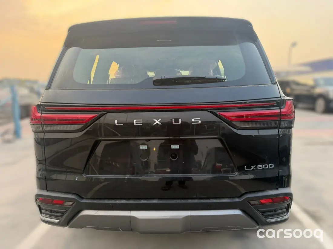 Lexus LX600 Signature 3.5L Twin-Turbo 2026 Model - GCC Specs - Black/Tan For Export in Dubai - Photo 3