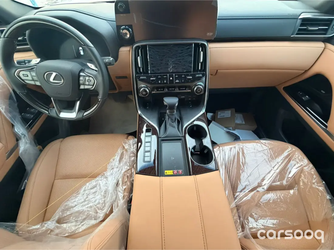 Lexus LX600 Signature 3.5L Twin-Turbo 2026 Model - GCC Specs - Black/Tan For Export in Dubai - Photo 13