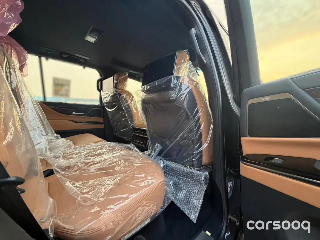Lexus LX600 Signature 3.5L Twin-Turbo 2026 Model - GCC Specs - Black/Tan For Export in Dubai - Photo 14