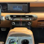 Hyundai Palisade Calligraphy 2.5L Turbo 2026 Model - White/Tan For Export in Dubai - Thumbnail 10