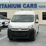 Toyota Hiace High Roof GL 2.8L Diesel 2026 Model - GCC Specs - White/Grey For Export in Dubai - Thumbnail 2