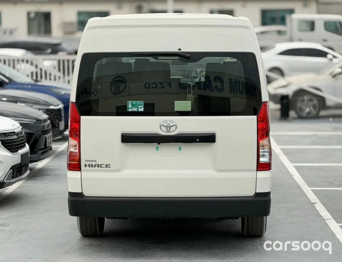 Toyota Hiace High Roof GL 2.8L Diesel 2026 Model - GCC Specs - White/Grey For Export in Dubai - Photo 8
