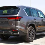 Lexus LX 600 f sport v6 2022 3.5L 4WD - Thumbnail 6