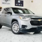 AED 1365/ MONTH - CHEVROLET TRAVERSE LT - 2019 - GCC - IMMACULATE CONDITION - Thumbnail 1