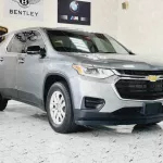 AED 1365/ MONTH - CHEVROLET TRAVERSE LT - 2019 - GCC - IMMACULATE CONDITION - Thumbnail 2