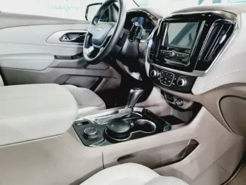 AED 1365/ MONTH - CHEVROLET TRAVERSE LT - 2019 - GCC - IMMACULATE CONDITION