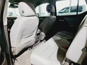 AED 1365/ MONTH - CHEVROLET TRAVERSE LT - 2019 - GCC - IMMACULATE CONDITION