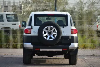 New TOYOTA FJ CRUISER V6 4.0L PETROL AT 2022 (UAE)