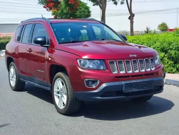 AED 710/ MONTH - JEEP COMPASS LIMITED - 2014 - GCC - IMMACULATE CONDITION
