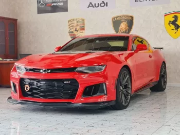 AED 2590/ MONTH - CHEVROLET CAMARO ZL1 6.2L SUPERCHARGED - 2017 - GCC - IMMACULATE CONDITION