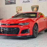 AED 2590/ MONTH - CHEVROLET CAMARO ZL1 6.2L SUPERCHARGED - 2017 - GCC - IMMACULATE CONDITION - Thumbnail 3