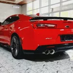 AED 2590/ MONTH - CHEVROLET CAMARO ZL1 6.2L SUPERCHARGED - 2017 - GCC - IMMACULATE CONDITION - Thumbnail 4