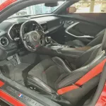 AED 2590/ MONTH - CHEVROLET CAMARO ZL1 6.2L SUPERCHARGED - 2017 - GCC - IMMACULATE CONDITION - Thumbnail 9