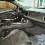 AED 2590/ MONTH - CHEVROLET CAMARO ZL1 6.2L SUPERCHARGED - 2017 - GCC - IMMACULATE CONDITION - Thumbnail 15