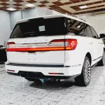 AED 3360/ MONTH - LINCOLN NAVIGATOR - 2018 - GCC -FULL OPTION - IMMACULATE CONDITION - Thumbnail 6