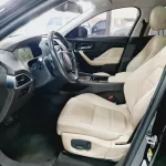 AED 2,130 /MONTH - JAGUAR F-PACE 25T - 2018 - GCC - IMMACULATE CONDITION - Thumbnail 8