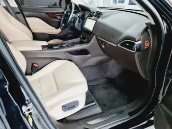 AED 2,130 /MONTH - JAGUAR F-PACE 25T - 2018 - GCC - IMMACULATE CONDITION