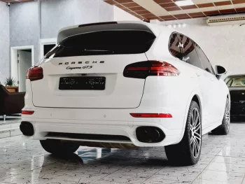 AED 2590/ MONTH - PORSCHE CAYENNE GTS - 2016 - FULLY LOADED - IMMACULATE CONDITION